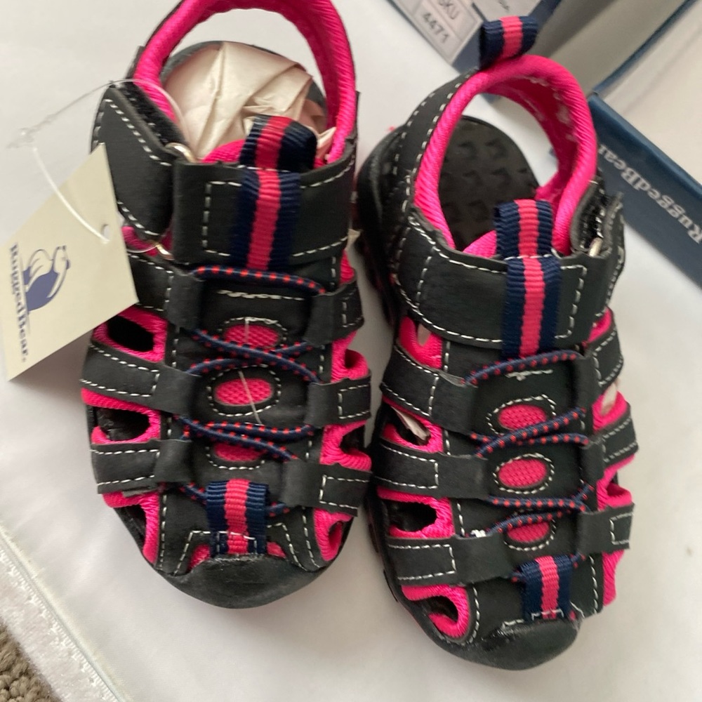 Rugged bear toddler sandals